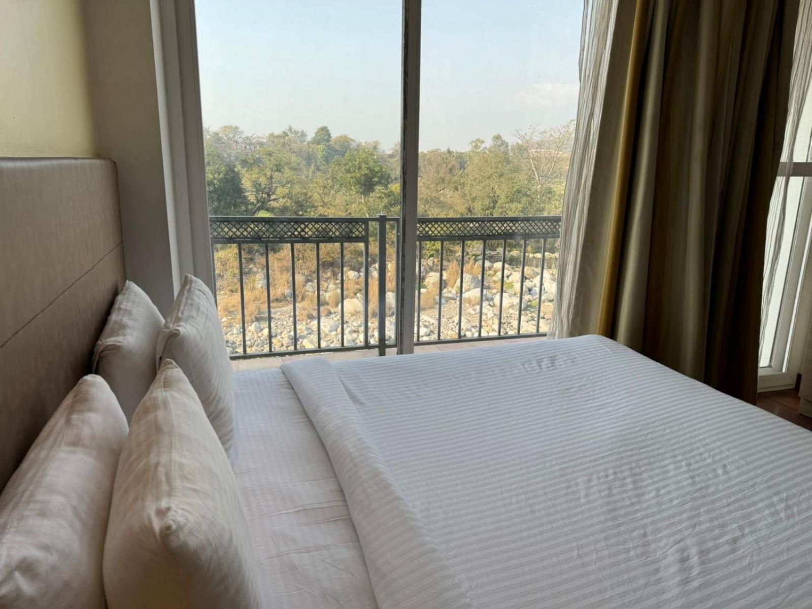 קנגרה Hotel River Retreat מראה חיצוני תמונה