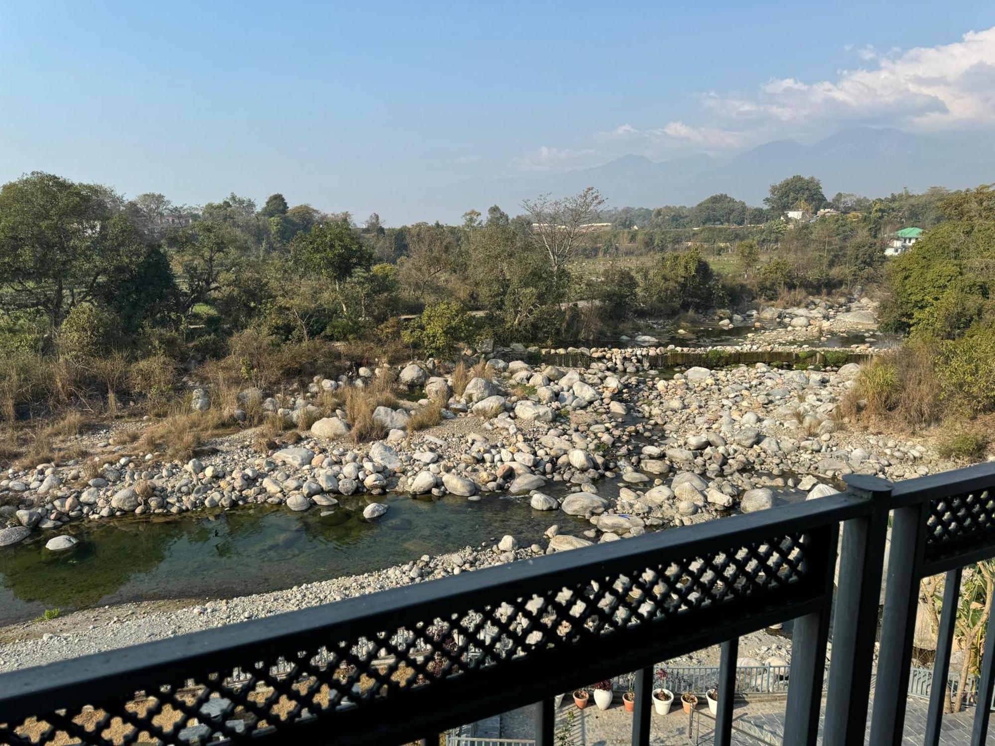 קנגרה Hotel River Retreat מראה חיצוני תמונה