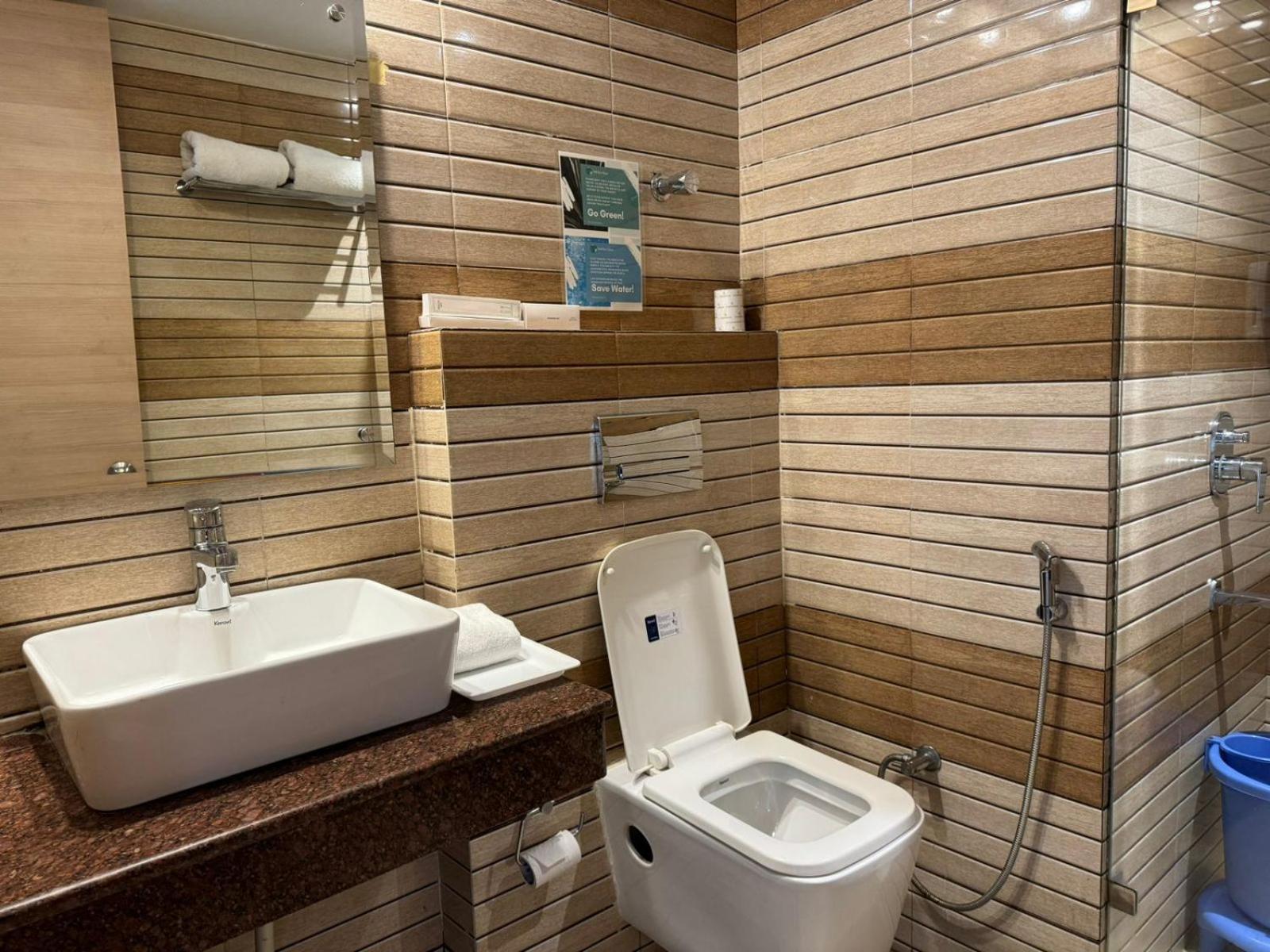 קנגרה Hotel River Retreat מראה חיצוני תמונה