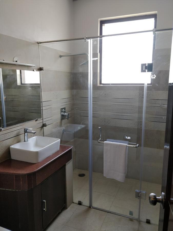 קנגרה Hotel River Retreat מראה חיצוני תמונה