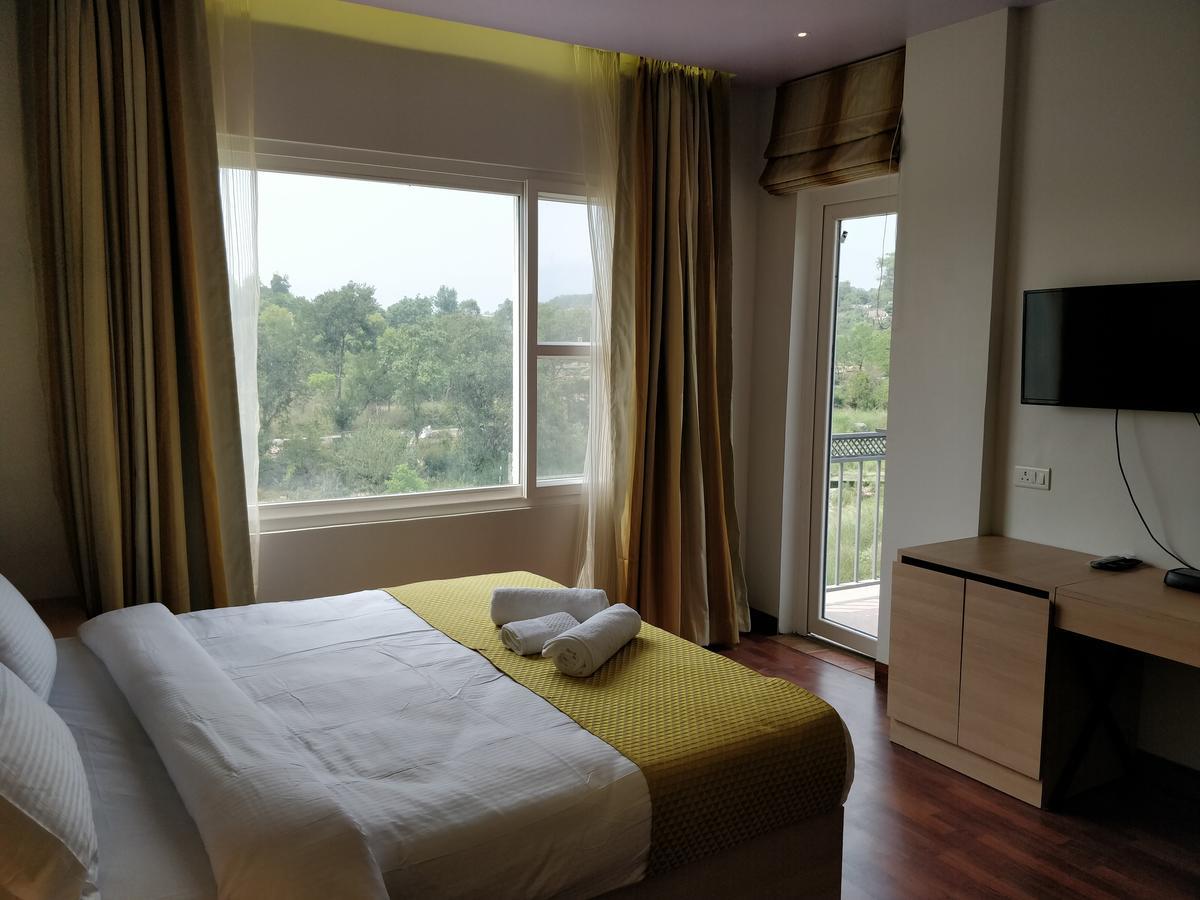 קנגרה Hotel River Retreat מראה חיצוני תמונה